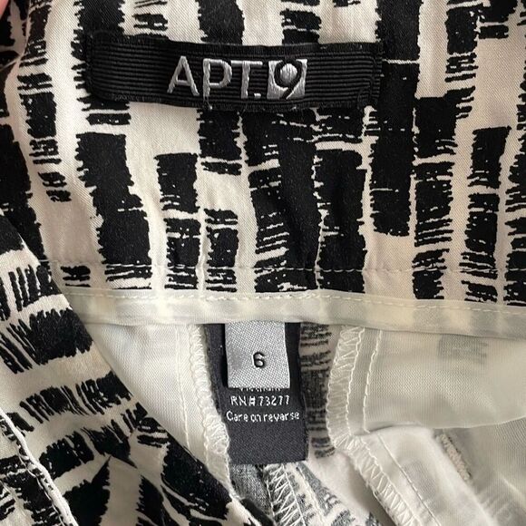 Lightweight Belted Printed Shorts 6 - Picture 7 of 12